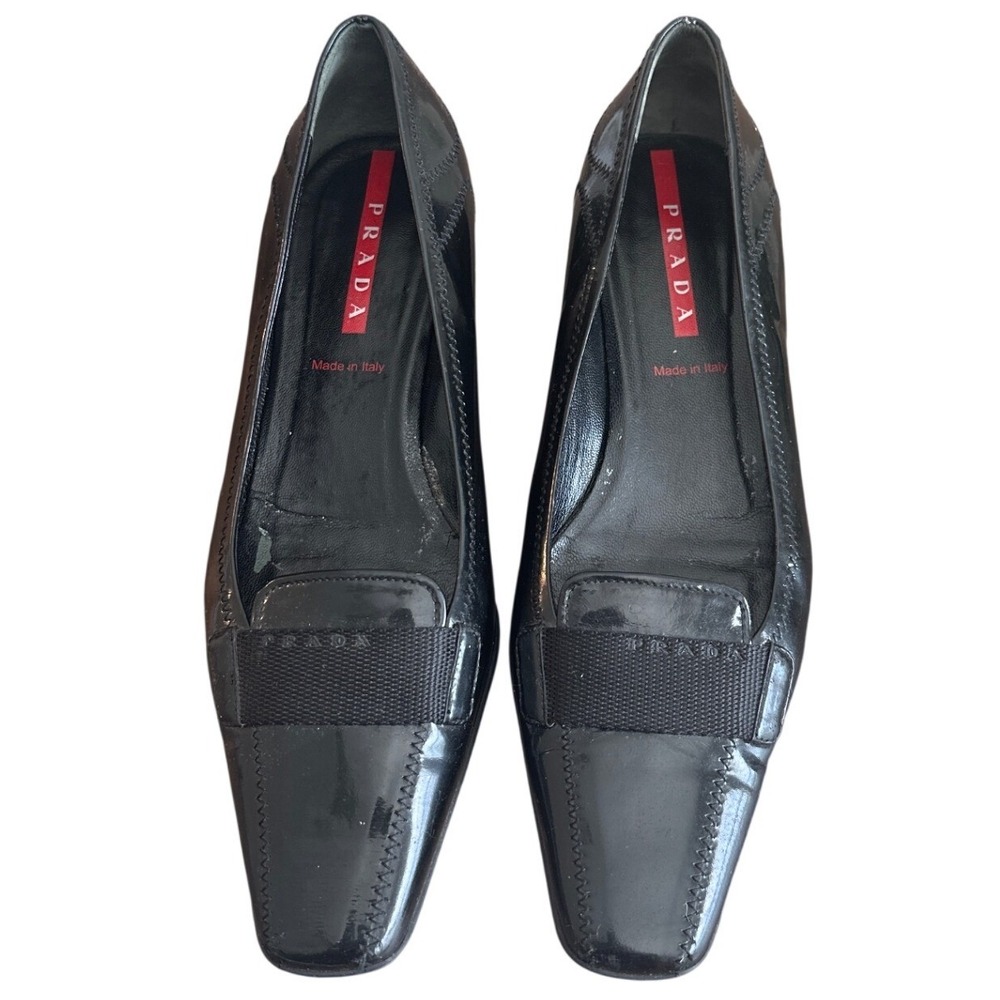 Vintage Prada Sport Linea Rossa Patent Leather Kitten Heel Pumps Black 39